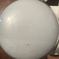 Smart Wake-Up Light Alarm Clock
