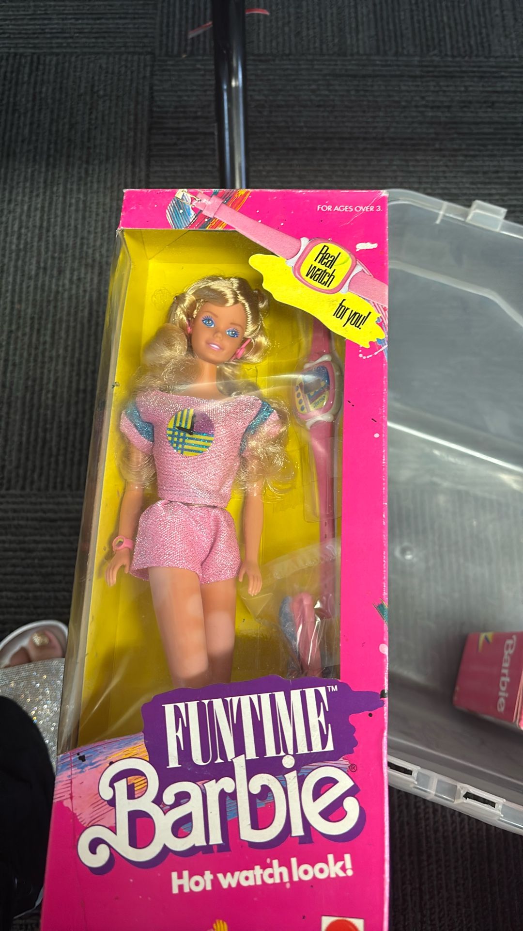 Fun Time Barbie Hot Watch Look