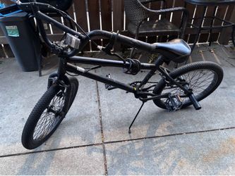 Bike w/lock $40