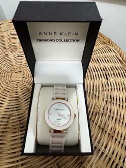 Wrist watch - Anne Klein, Tommy Hilfiger