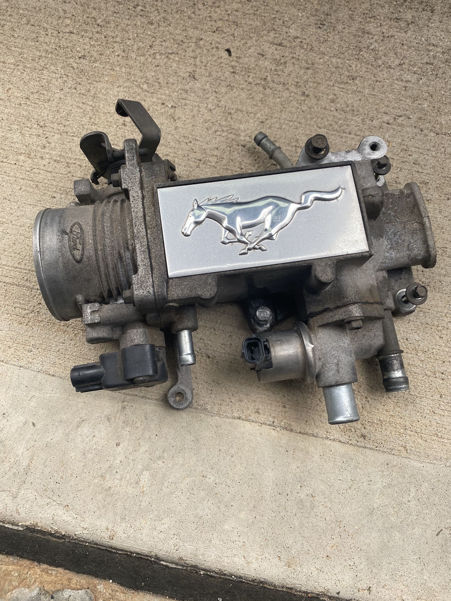 Ford 4.6 2V Mustang Throttle body