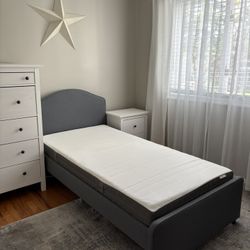 Twin Size Bed