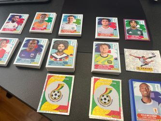 2026 Panini FIFA World Cup Sticker Lot – 400+ Stickers, Blues, Reds & Purple