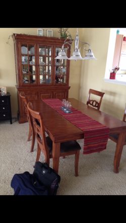 Dining Table N Six Chairs Plus An Extension