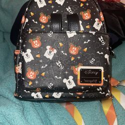 Halloween Disney Loungefly