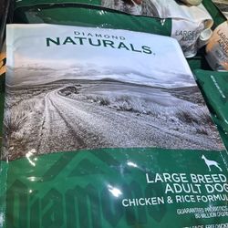 Diamond Naturals Dog Food