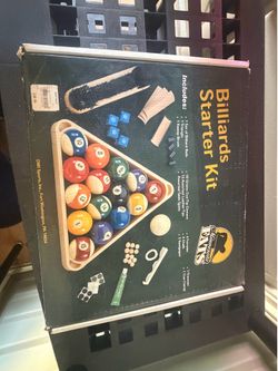 Minnesota Fats Billiards Starter Kit with 2 pool cues