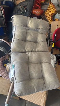 Chair cushion