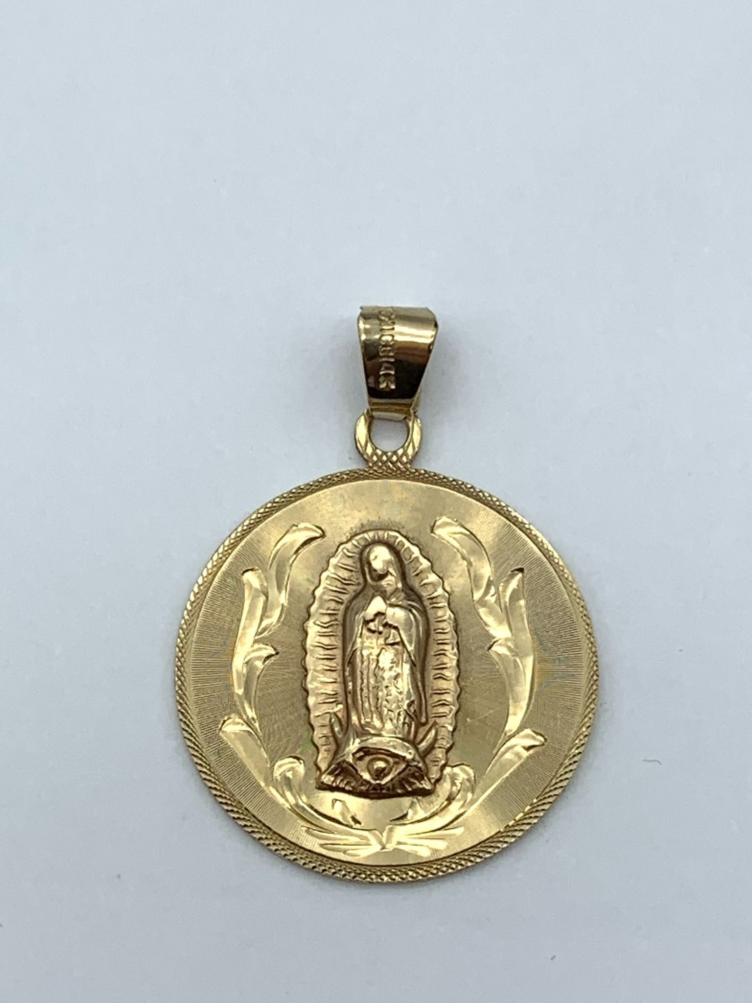 1.5" Gold Virgin Mary pendant #17480