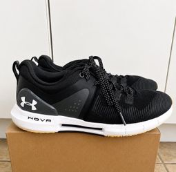 WOMEN’s  UNDER ARMOUR HOVR RISE …Sz 7.5