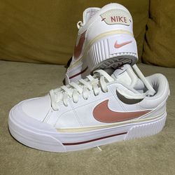 Nike Court Legacy Women’s Size 9
