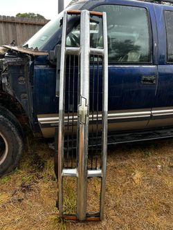 Chevy grille  88-99