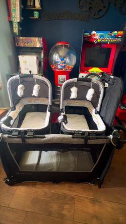 Twin pack n play