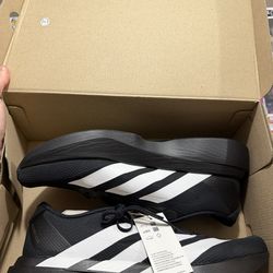 ADIDAS SHOES NEW! SIZE 11