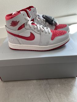 Jordan 1 High Zoom Air CMFT 2 Valentine’s Day (2023) (W) Size 6.5 W/5 M