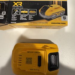 DEWALT XR 5 Ah Battery POWERSTACK 20 -Volt 1 -Pack Lithium-ion BRAND NEW