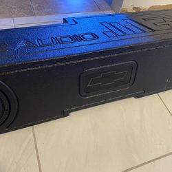 Chevy kickers/box