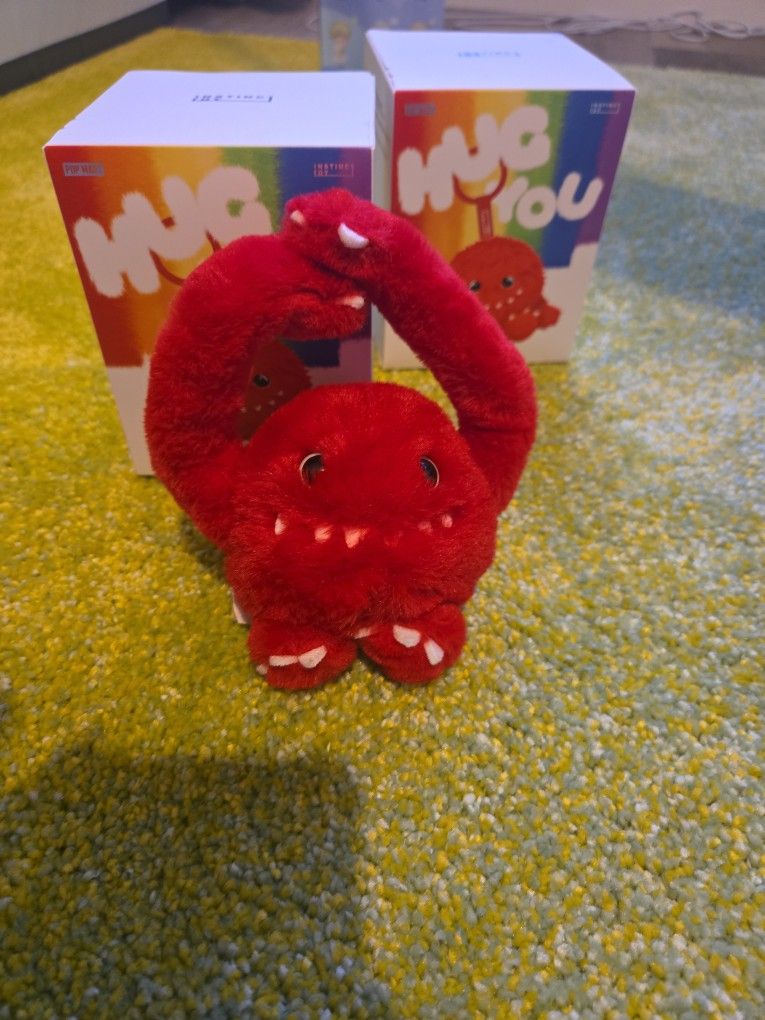 Hug Me