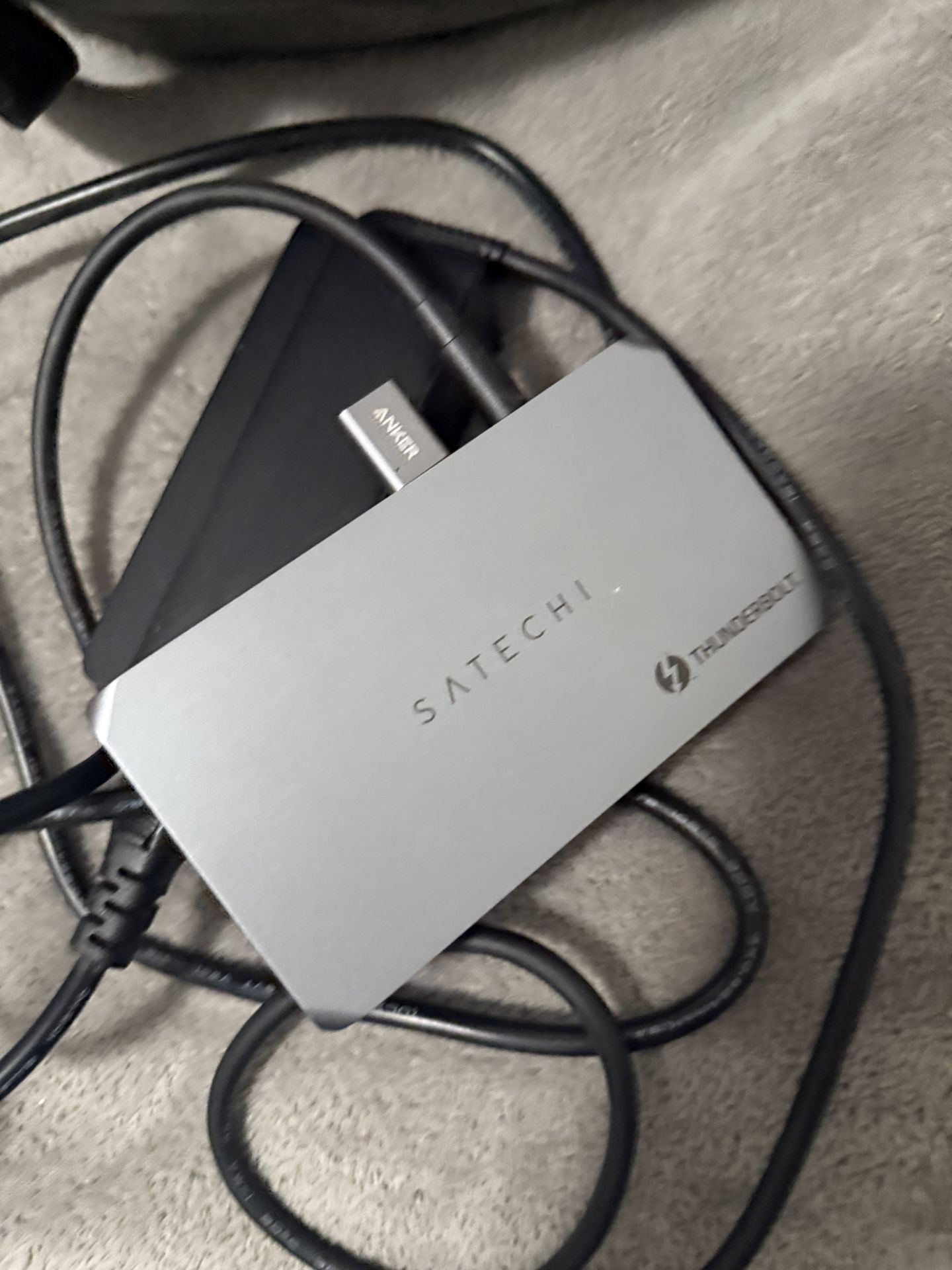 Satechi Thunderbolt Slim Pro