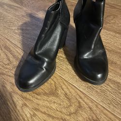 Female Ankle Booties