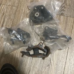 Engine Trans Mounts 