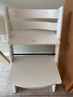 White Stokke Tripp Trapp Chair – Chair Only