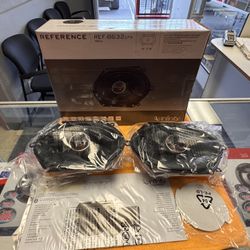 Infinity Ref-8632CFX 2 Way 6”x 8” 180 Watts Max 60 Watts RMS
