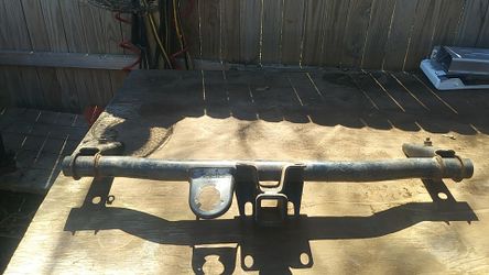 Chevy/GMC Tahoe/Yukon OEM Tow Hitch 15106790