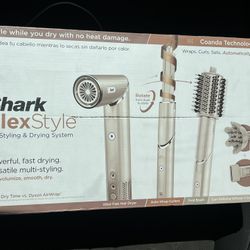 Shark Flex Style 