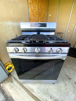 Samsung gas stove 5 burners stainless st. 30”