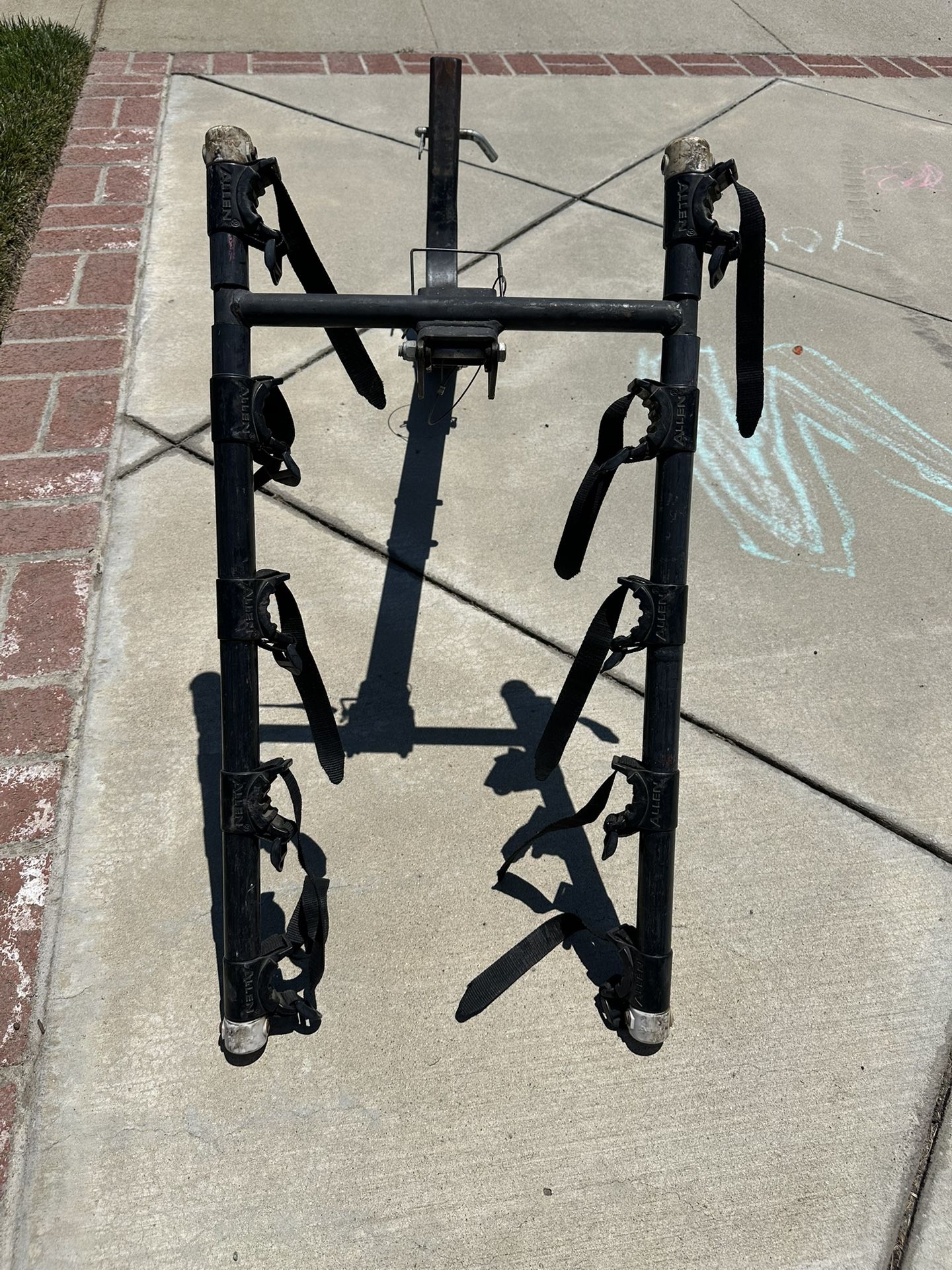 Bike rack (can Carry 4 Bikes On Hitch)