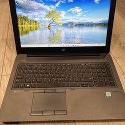 HP ZBook 15 G4 15.6” Laptop i7-6820HQ, 16GB RAM, 256Gb SSD, GPU M620 Win 11