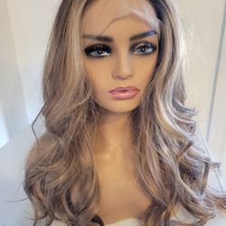 Blonde Highlighted Wig 25in Synthetic