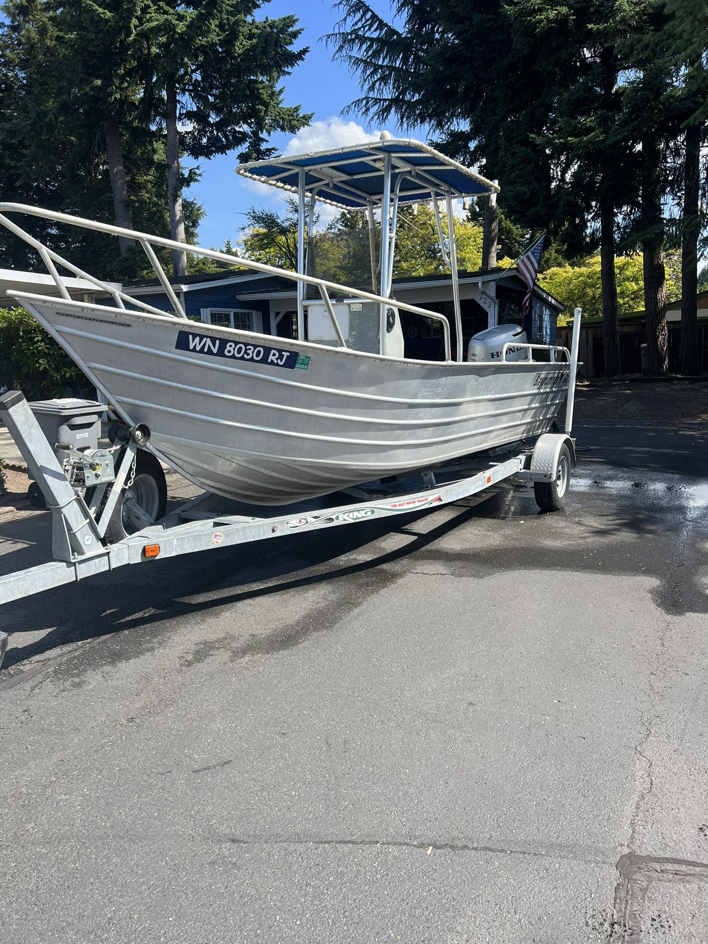 1997 boat 2003 engine and trailer Velco Baja Bay Runner 20