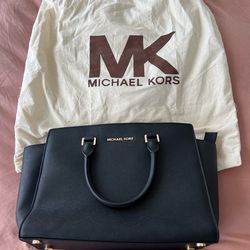 Michael Kors black bag