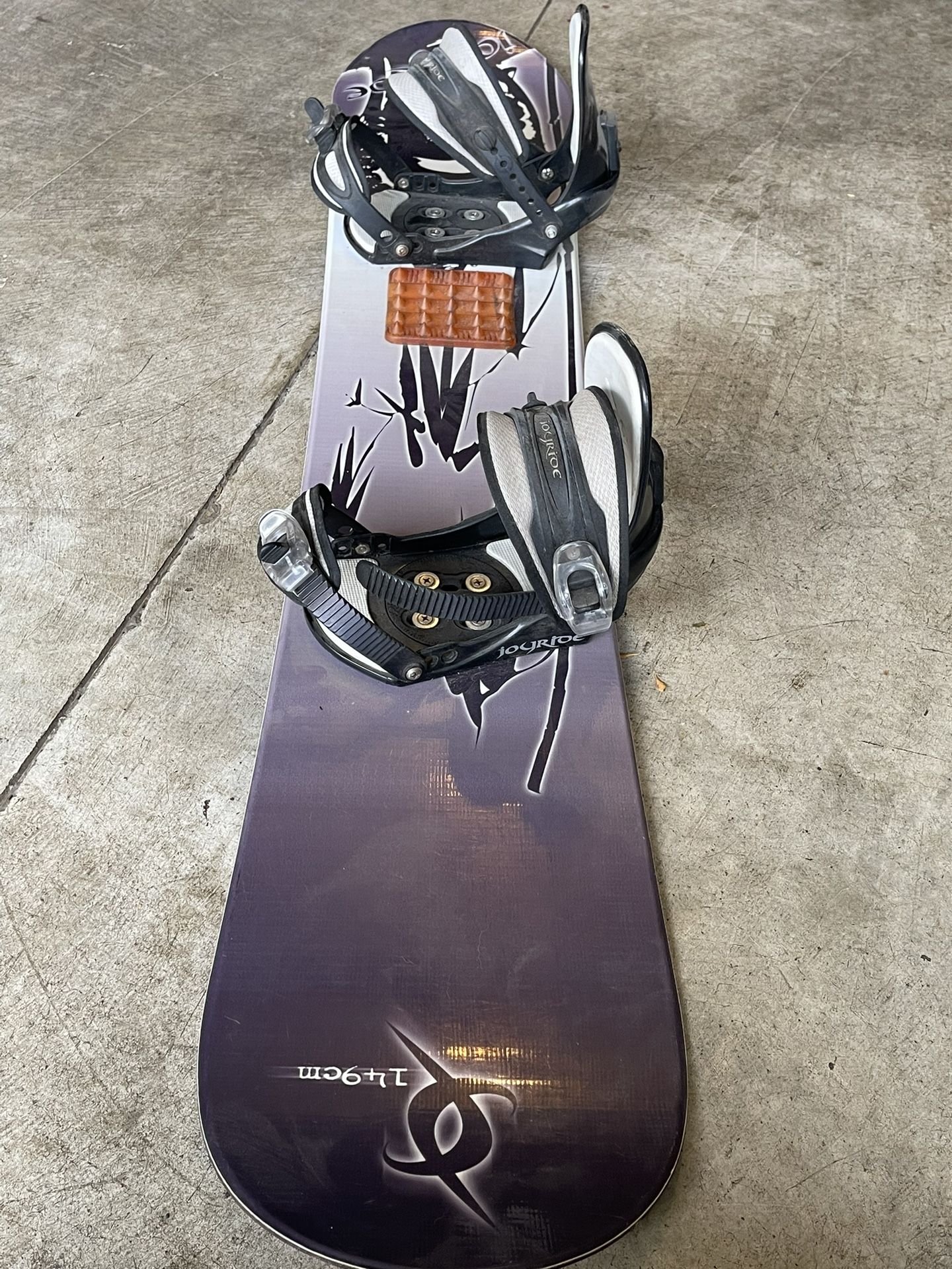 Snowboard