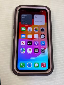 iPhone 11 white with case Blacklist : CLEAN 64GB Storage  UNLOCKED