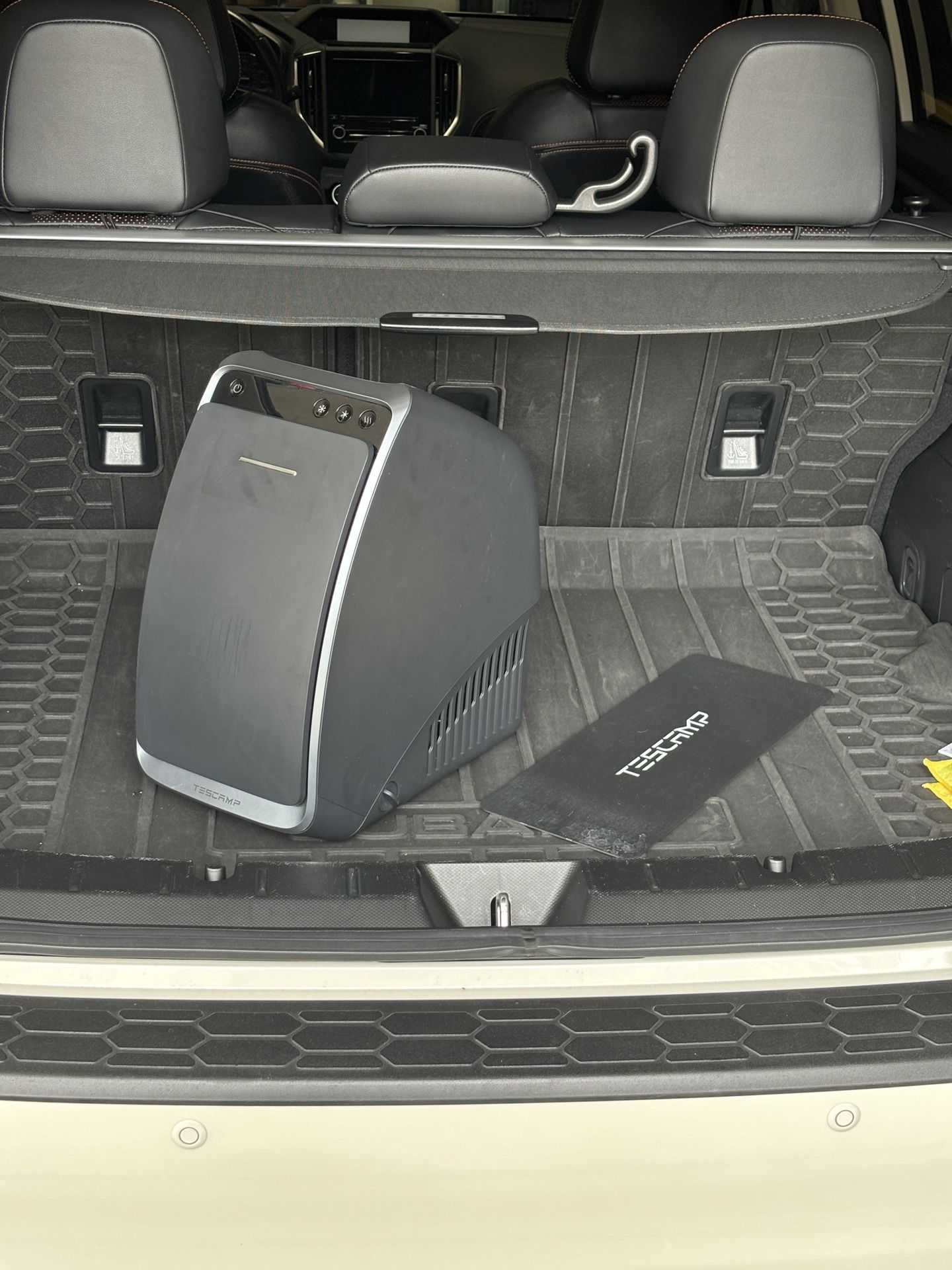 TESCAMP Tesla Model Y 12 Volt Portable Car Refrigerator, 5Liter(5.28qt)