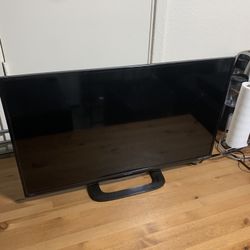 32” Sharp 720P HDTV 