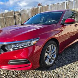 2018 Honda Accord - 4 Door Sedan -129,692 - Clean Title 