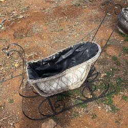 Vintage Decorative Wicket Sleigh 