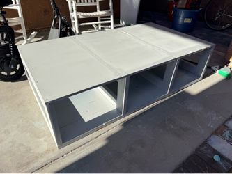 Washer and dryer platform