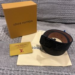 Black louis vuitton belt men’s size 30 