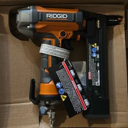 RIDGID Pneumatic 18-Gauge 1-1/2 in. Finish Stapler