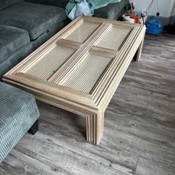 RATTAN COFFEE TABLE (4 Glass Panels Included)