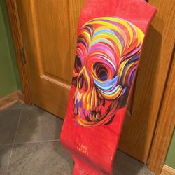 Landyachtz Switch 35 Skull deck (red var.)