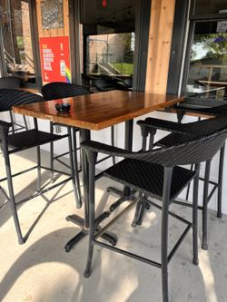 Indoor/Outdoor Tables And Chairs