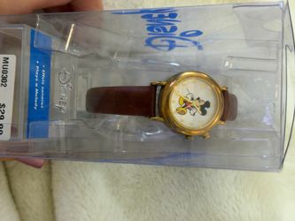 Disney Mickey Mouse Musical Watch – New in Original Case