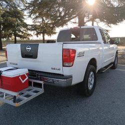 Nissan Titan Truck