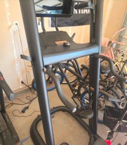 Clmbr Workout Machine